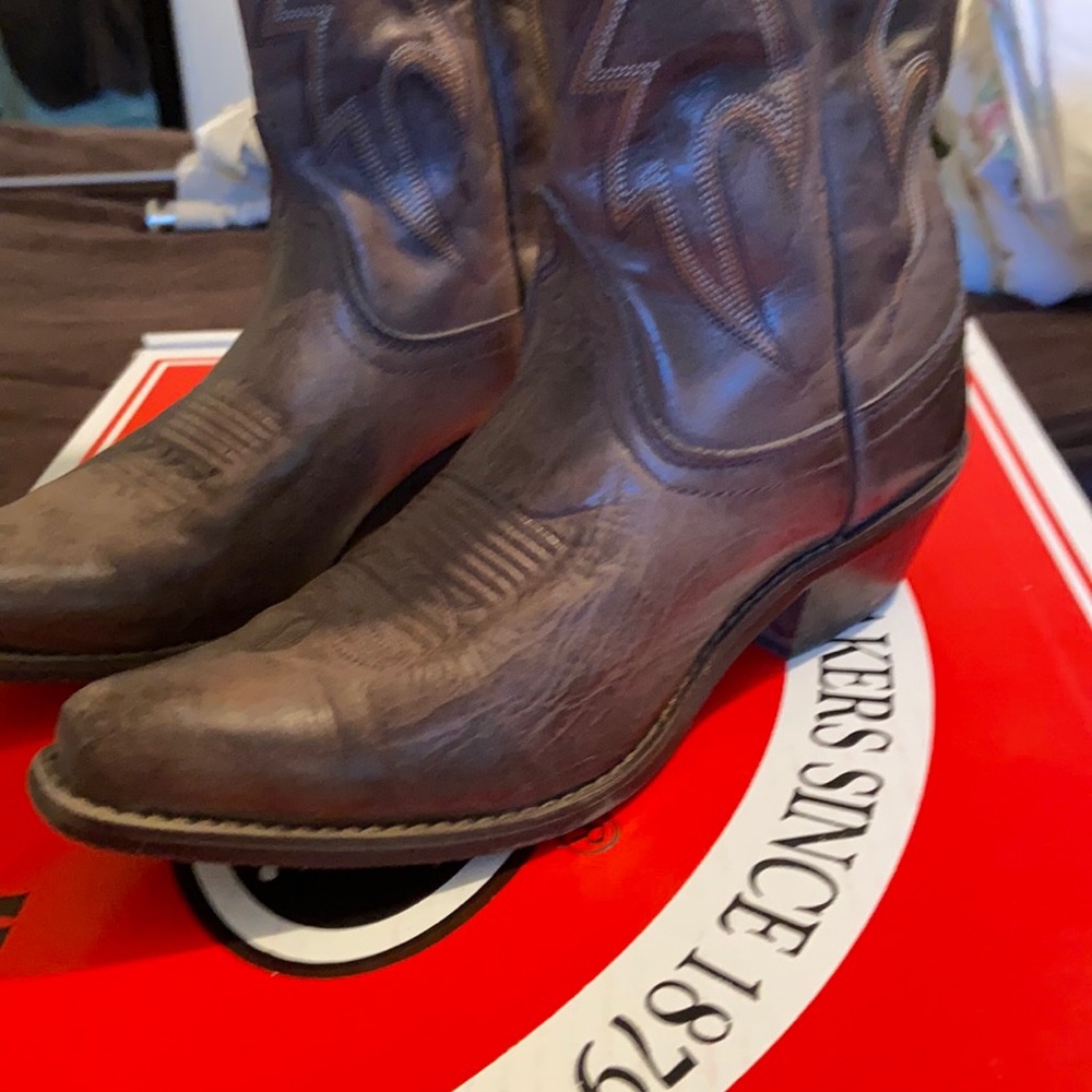 Justin Cowboy Boots